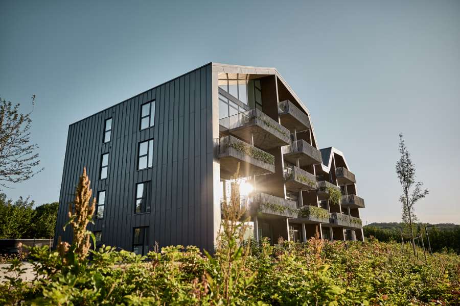 Spændende tagkonstruktion beklædt med DS Nordic Klikfals, Udsigten - Vester Ringvej 45, 8600 Silkeborg